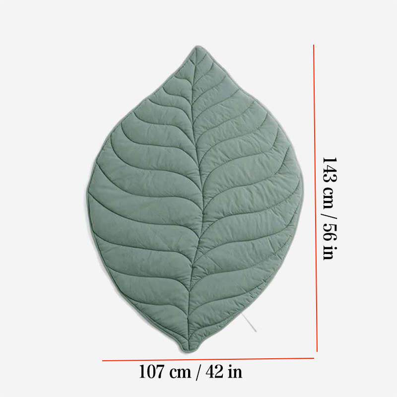 Leaf-Shaped Pet Blanket