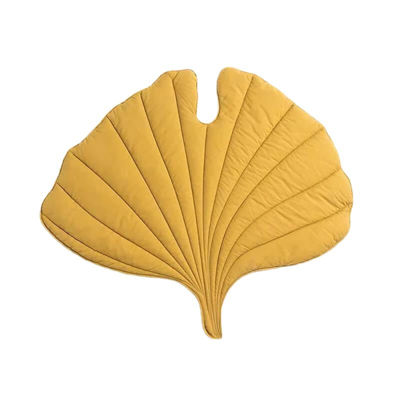 Leaf-Shaped Pet Blanket